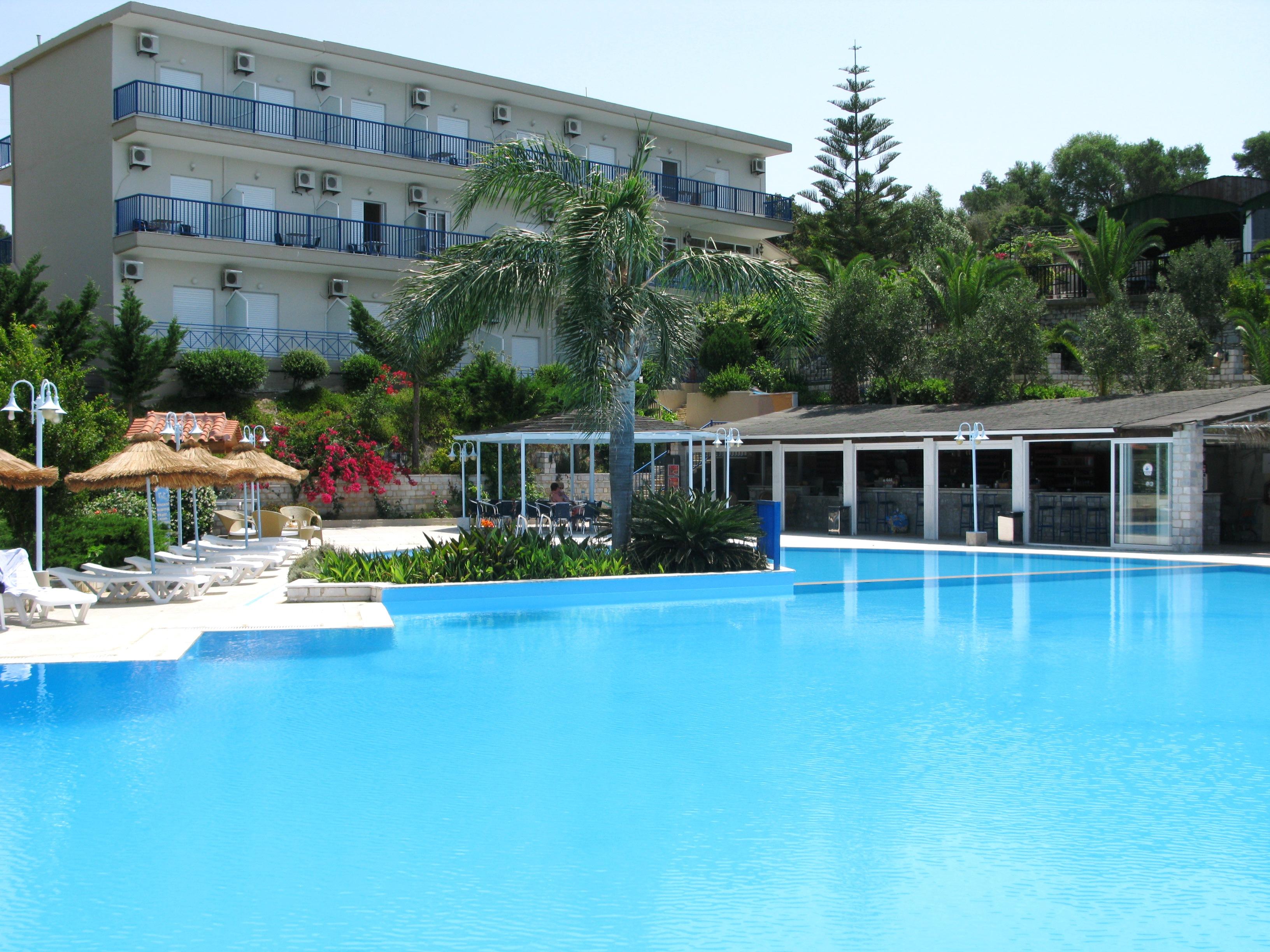 Hotel Golden Sun ฟีนีคุนตา ภายนอก รูปภาพ