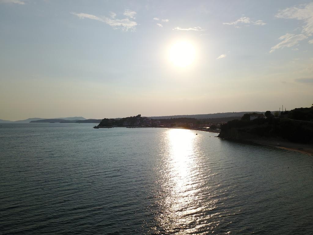 Hotel Golden Sun ฟีนีคุนตา ภายนอก รูปภาพ